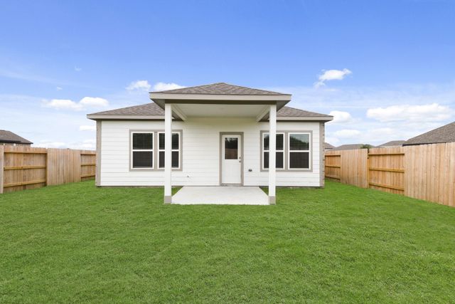 480 Long Branch Drive, Dayton, TX 77535