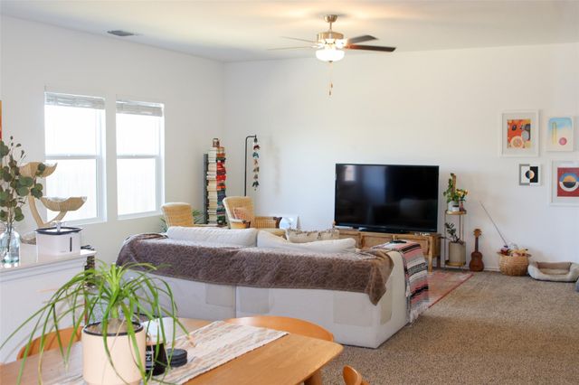 7717 Poppy Petal LOOP, Del Valle, TX 78617
