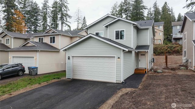 371 E Sullivan Street, Allyn, WA 98524