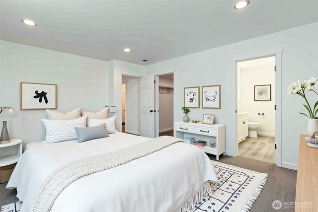 371 E Sullivan Street, Allyn, WA 98524