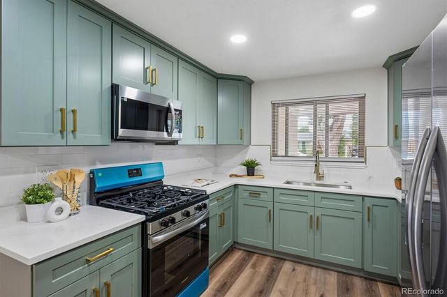 3210 Ursula Street, Aurora, CO 80011