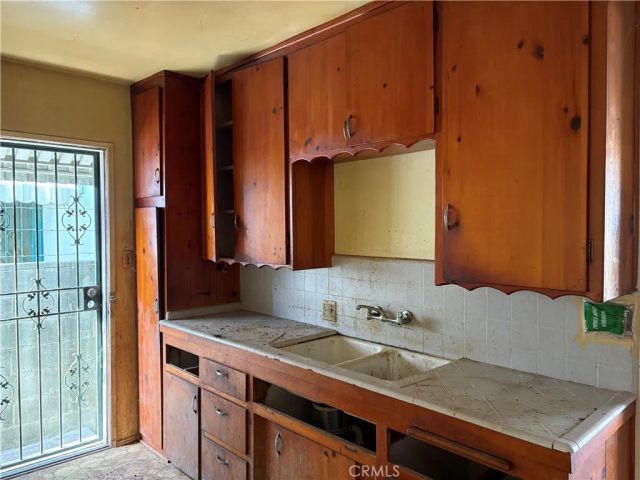 5179 Inglewood Blvd., Culver City, CA 90230