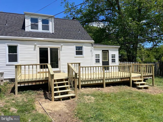 301 BEVERLEY PL, Edgewater, MD 21037