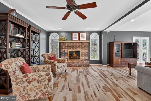 11305 KINGS VALLEY DR, Damascus, MD 20872