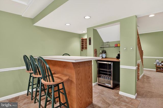 11305 KINGS VALLEY DR, Damascus, MD 20872