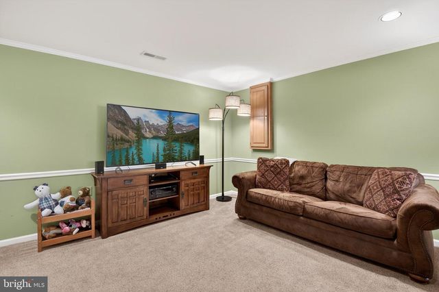 11305 KINGS VALLEY DR, Damascus, MD 20872