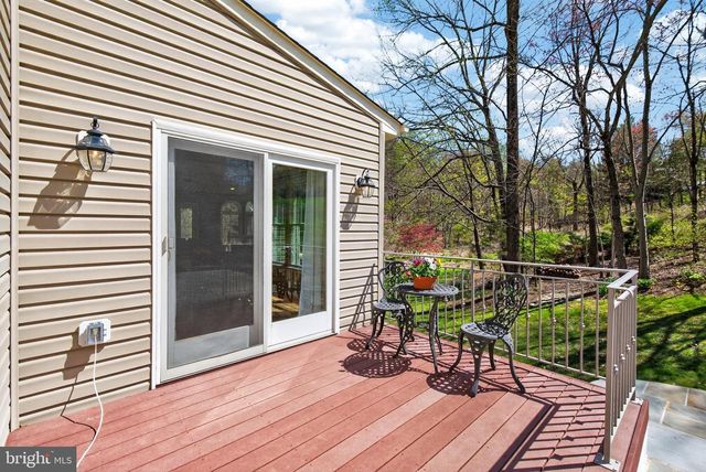 11305 KINGS VALLEY DR, Damascus, MD 20872