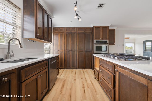 1417 Rue Gentilley, Gautier, MS 39553