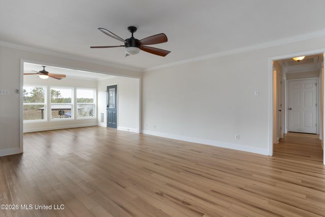 1417 Rue Gentilley, Gautier, MS 39553