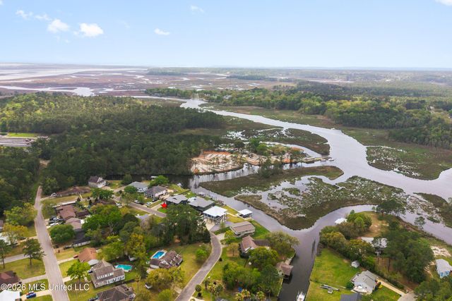 1417 Rue Gentilley, Gautier, MS 39553