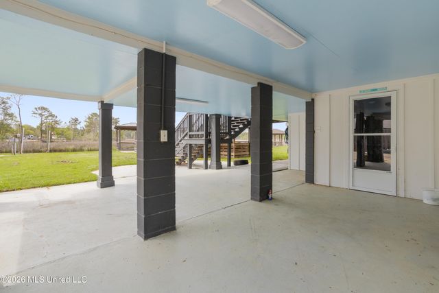 1417 Rue Gentilley, Gautier, MS 39553