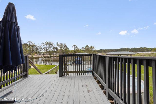 1417 Rue Gentilley, Gautier, MS 39553