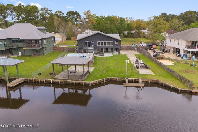 1417 Rue Gentilley, Gautier, MS 39553