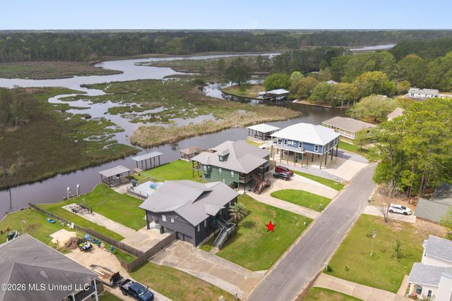 1417 Rue Gentilley, Gautier, MS 39553