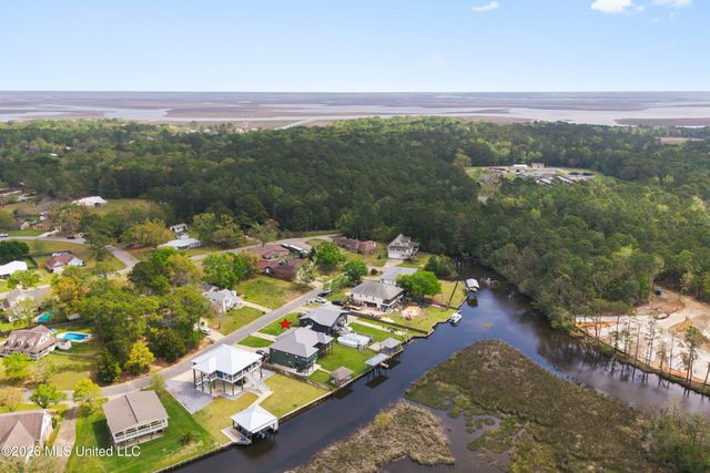 1417 Rue Gentilley, Gautier, MS 39553