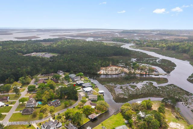 1417 Rue Gentilley, Gautier, MS 39553