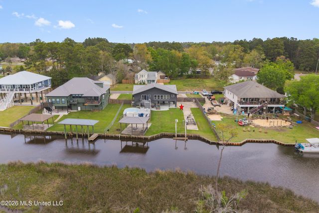 1417 Rue Gentilley, Gautier, MS 39553