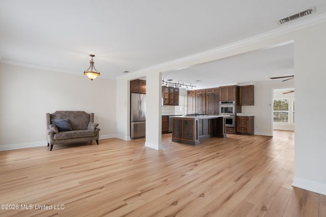 1417 Rue Gentilley, Gautier, MS 39553