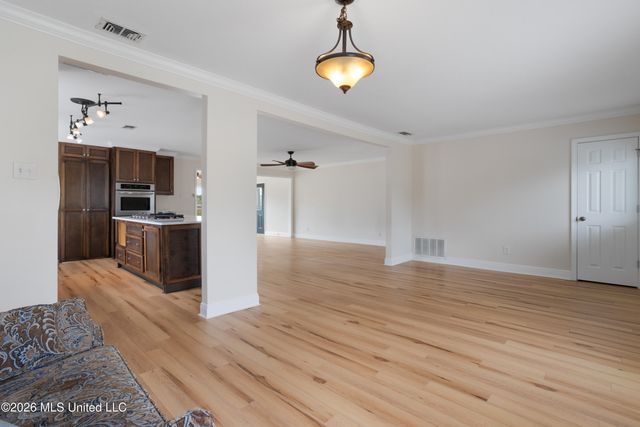 1417 Rue Gentilley, Gautier, MS 39553