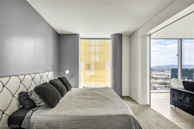 3726 Las Vegas Boulevard 2807, Las Vegas, NV 89158