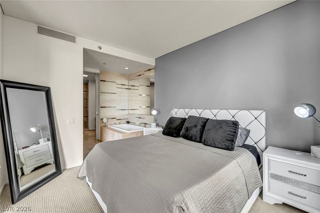 3726 Las Vegas Boulevard 2807, Las Vegas, NV 89158