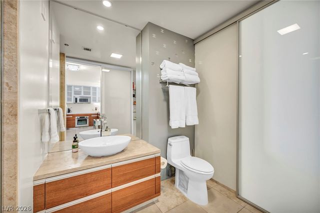 3726 Las Vegas Boulevard 2807, Las Vegas, NV 89158