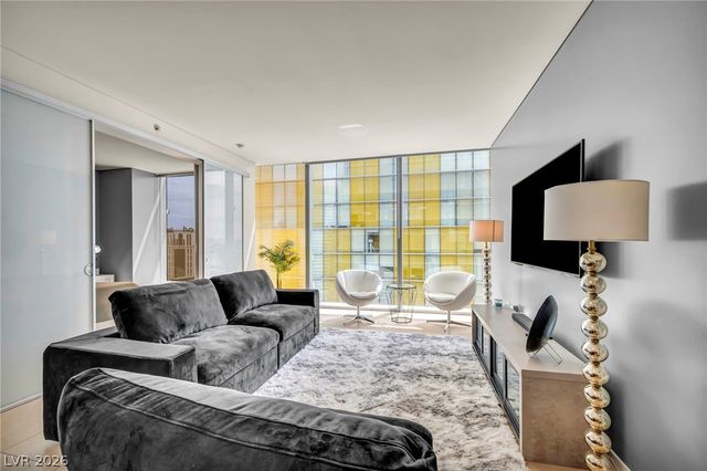 3726 Las Vegas Boulevard 2807, Las Vegas, NV 89158