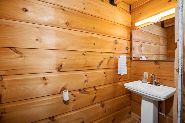 14238 PLAINS MILL RD, Timberville, VA 22853