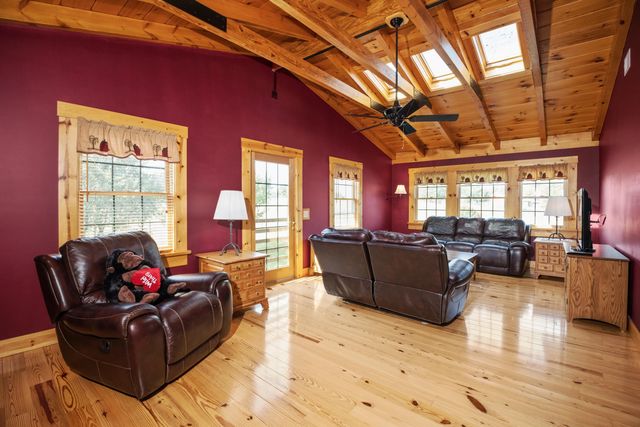 14238 PLAINS MILL RD, Timberville, VA 22853