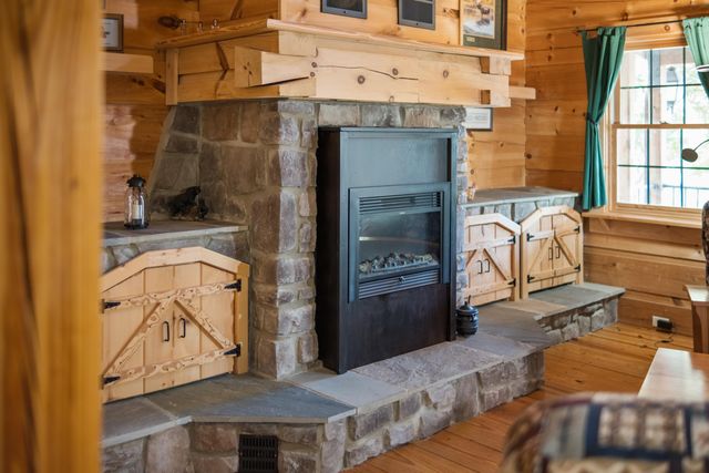 14238 PLAINS MILL RD, Timberville, VA 22853