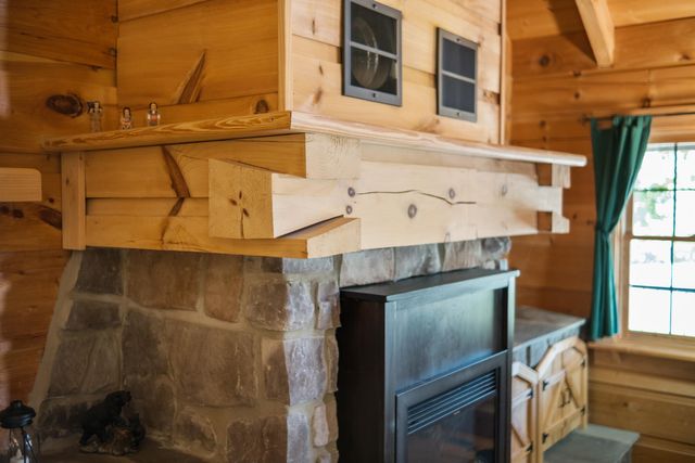 14238 PLAINS MILL RD, Timberville, VA 22853