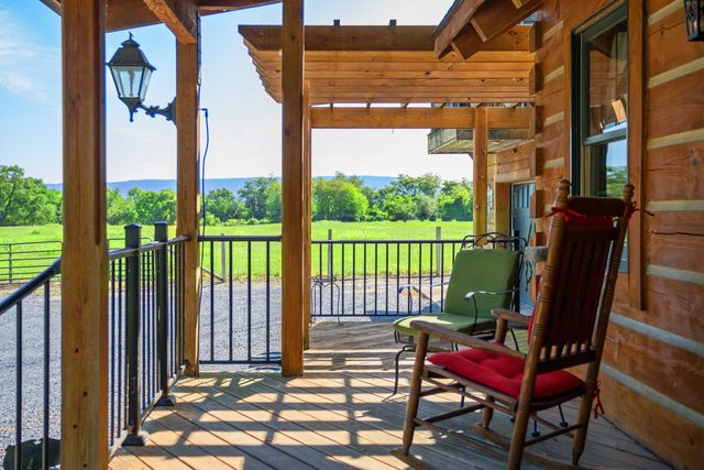 14238 PLAINS MILL RD, Timberville, VA 22853