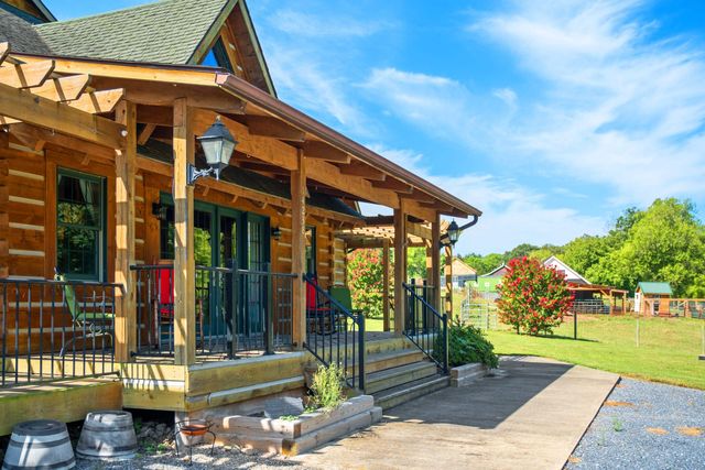 14238 PLAINS MILL RD, Timberville, VA 22853