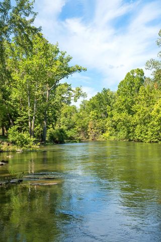 14238 PLAINS MILL RD, Timberville, VA 22853