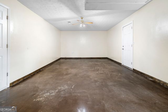 2811 Woodhollow Lane, Jonesboro, GA 30236