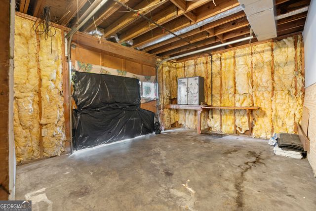 2811 Woodhollow Lane, Jonesboro, GA 30236