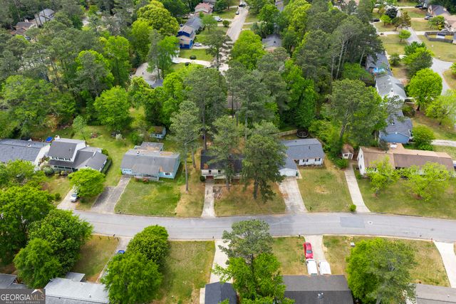 2811 Woodhollow Lane, Jonesboro, GA 30236