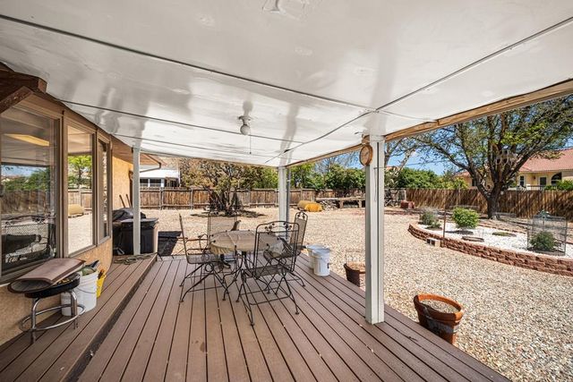 120 S Golfview Dr, Pueblo West, CO 81007