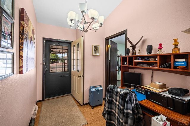 120 S Golfview Dr, Pueblo West, CO 81007