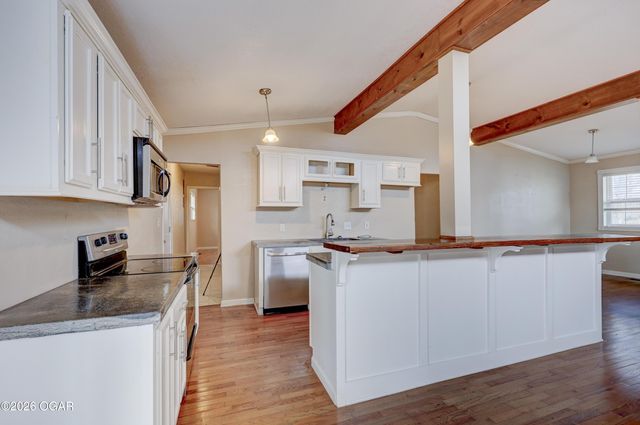 1610 S St Louis Avenue, Joplin, MO 64804