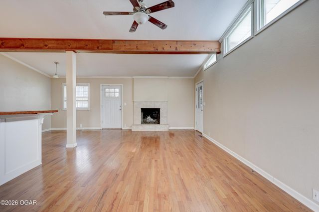 1610 S St Louis Avenue, Joplin, MO 64804