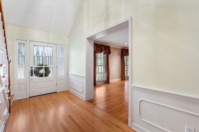 2236 CROSS DR, Memphis, TN 38112