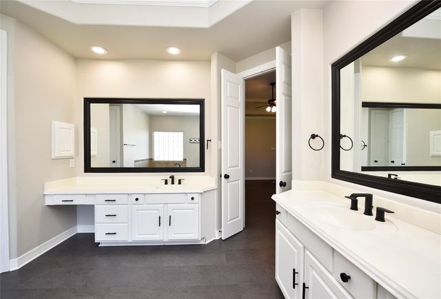 9019 Lady Laura Lane, Richmond, TX 77469