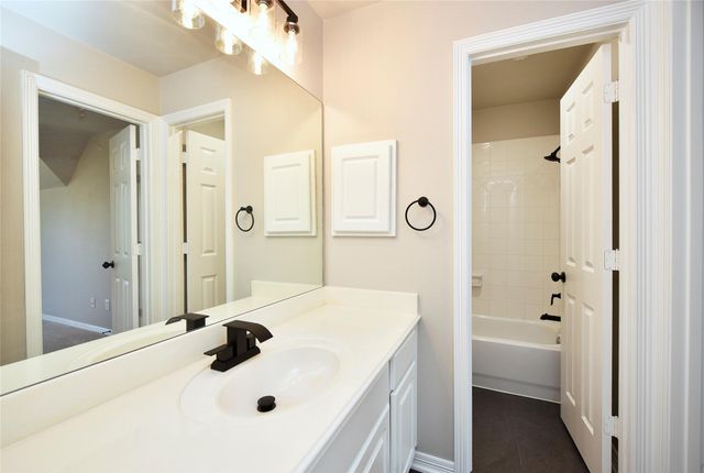 9019 Lady Laura Lane, Richmond, TX 77469