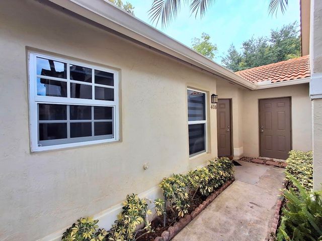 408 NW 108th Terrace NW 408, Pembroke Pines, FL 33026