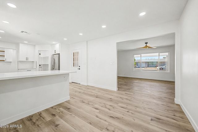 6255 E DALLAS Street, Mesa, AZ 85205