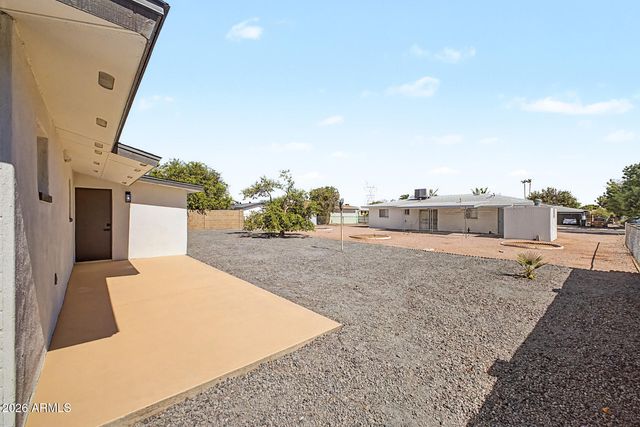 6255 E DALLAS Street, Mesa, AZ 85205