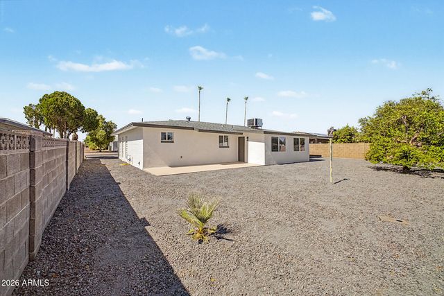 6255 E DALLAS Street, Mesa, AZ 85205