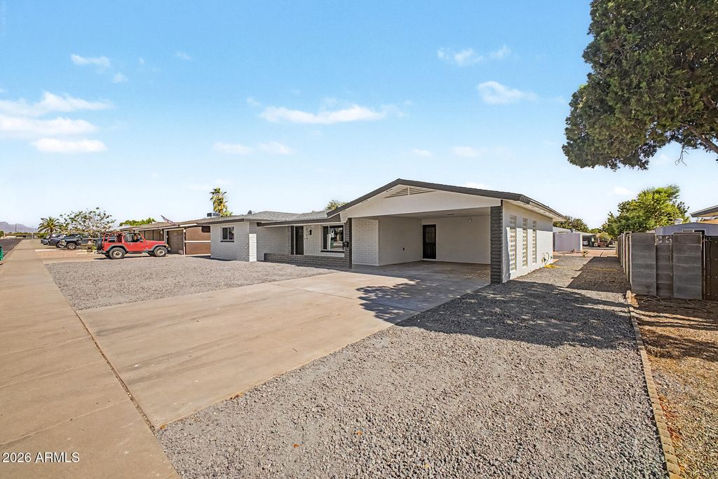 6255 E DALLAS Street, Mesa, AZ 85205 — photo 3
