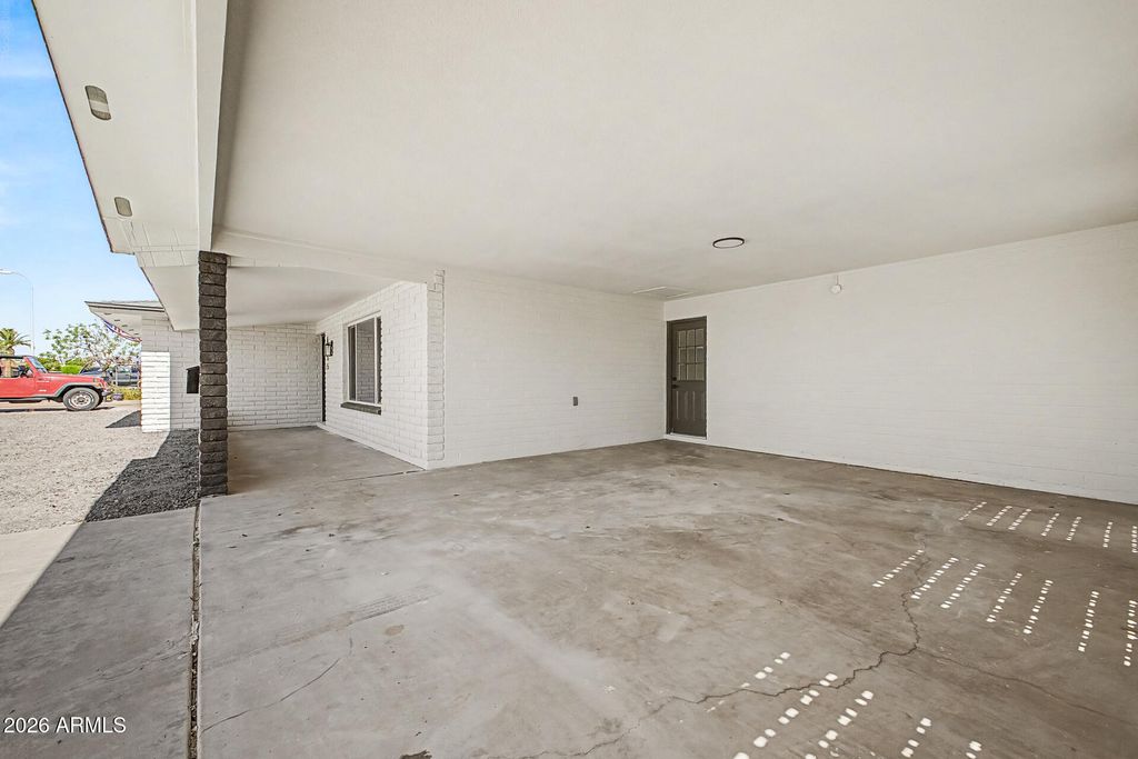 6255 E DALLAS Street, Mesa, AZ 85205 — photo 4